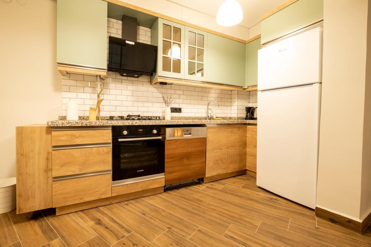 Spacious And Comfy 2Br In The Heart Of Cihangir Apartment Istanbul Bagian luar foto